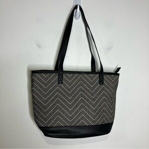 Thirty-one Little dreamer all day tote bag black and white herringbone